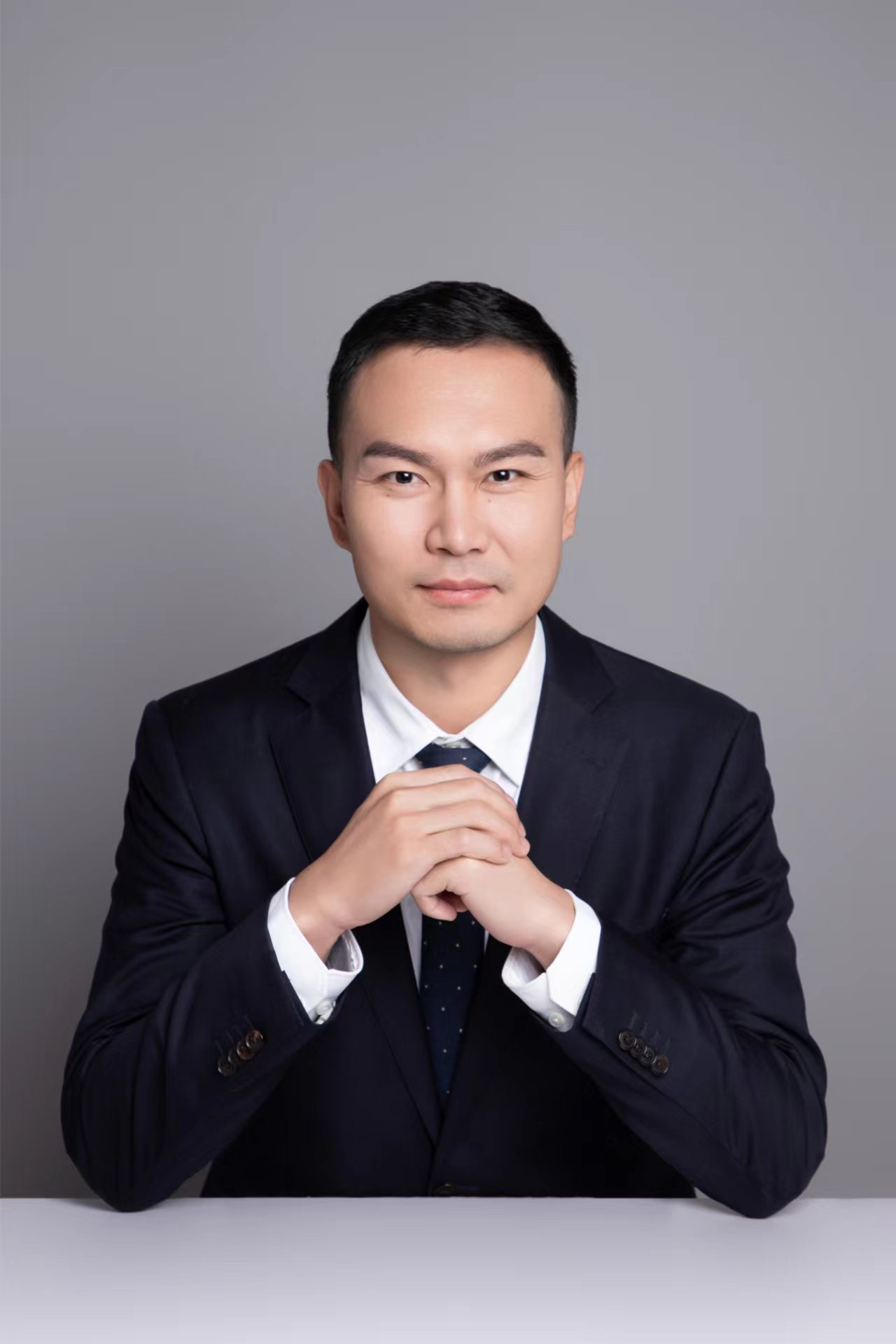 孙坤伦