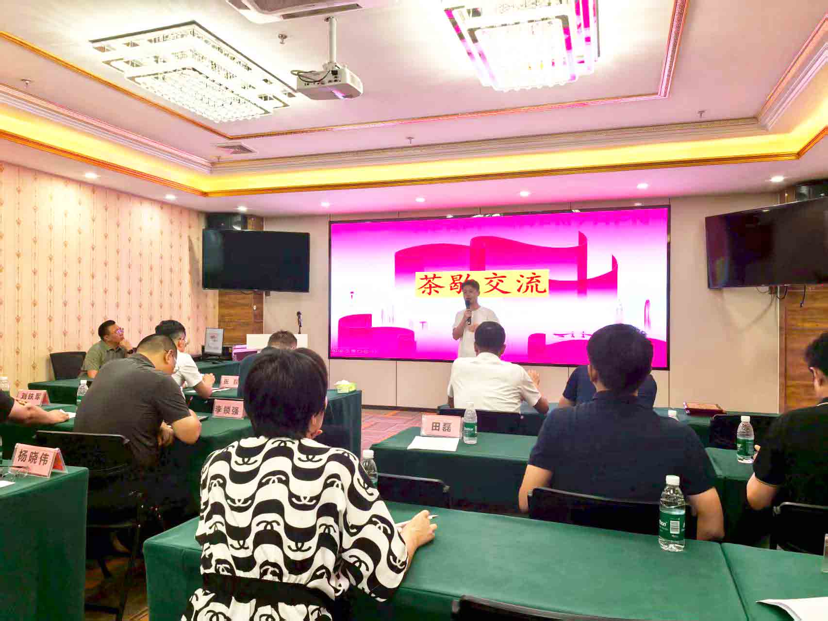 李建思.jpg